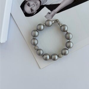 700 Elegant Silver Beaded Bracelet